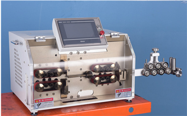 大平方電腦剝線(xiàn)機(jī) KH-8030G 大平方電腦剝線(xiàn)機(jī) KH-8030G