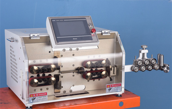 大平方電腦剝線機(jī) KH-8050 大平方電腦剝線機(jī) KH-8050